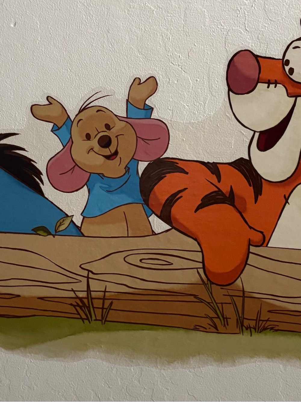 15.5”-tall, 38”-wide Used Vinyl Stick-&-Peel Winnie the Pooh & Friends Wall Deca